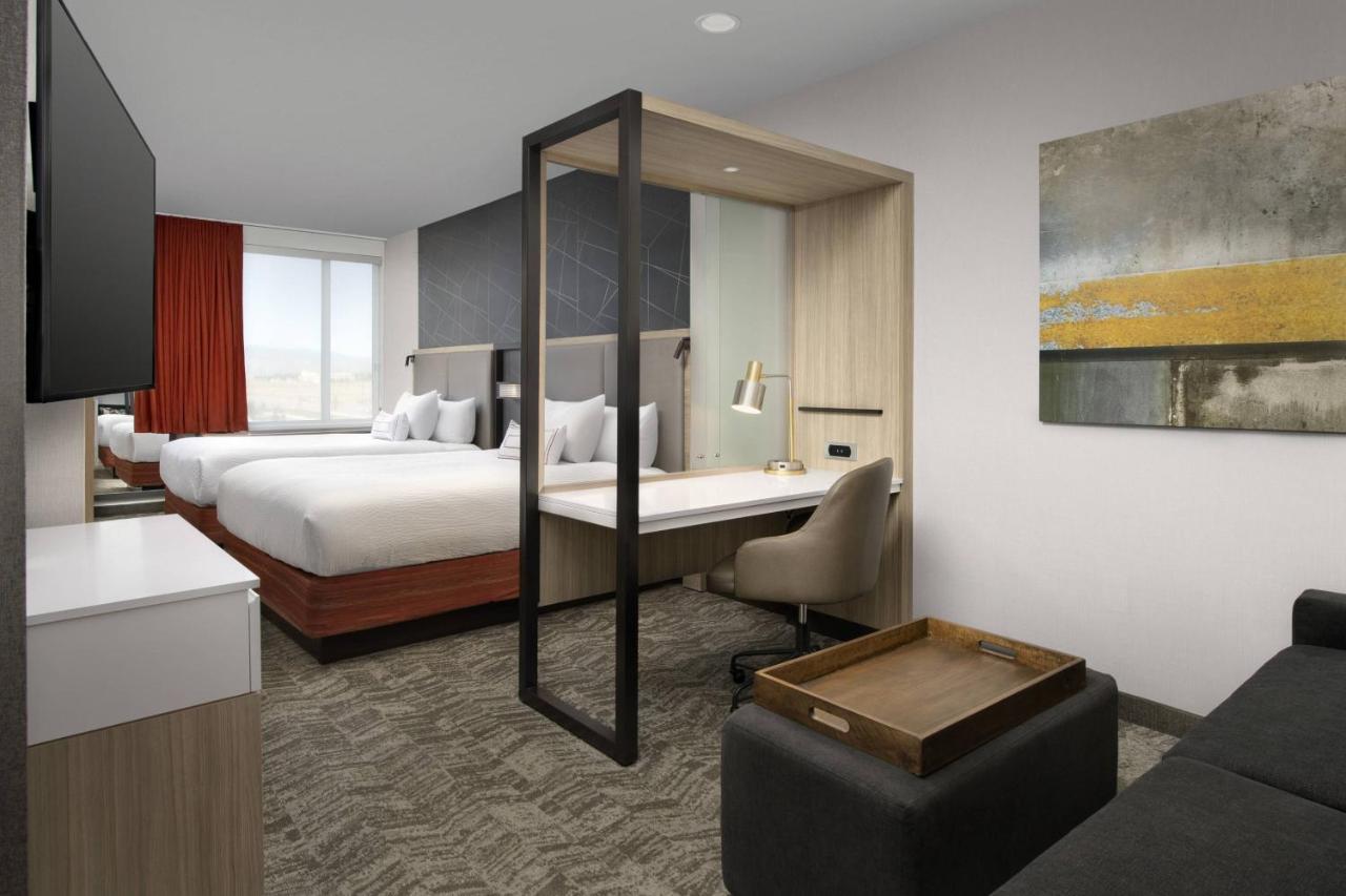 Springhill Suites By Marriott Loveland Fort Collins/Windsor Exterior photo